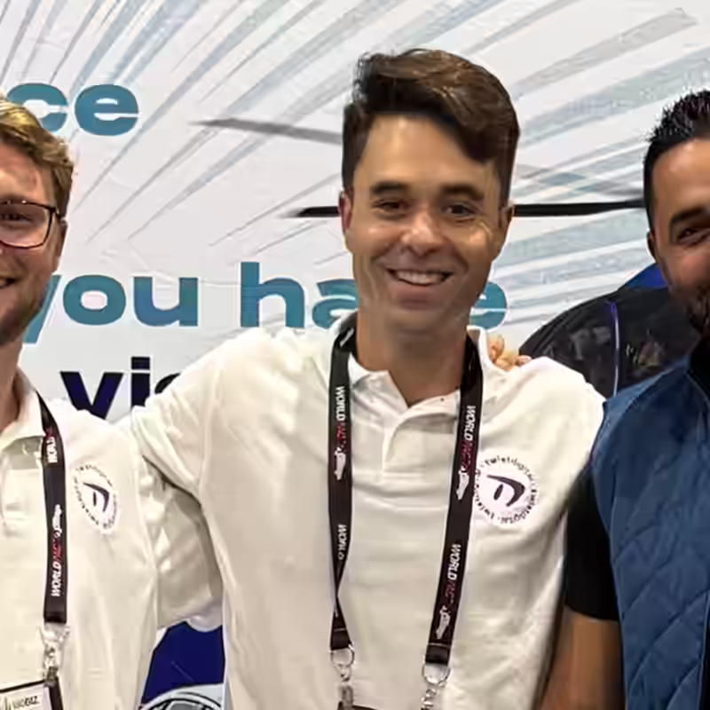 Tony sossong dueño de consultora web twist digital agencia de consultoría web